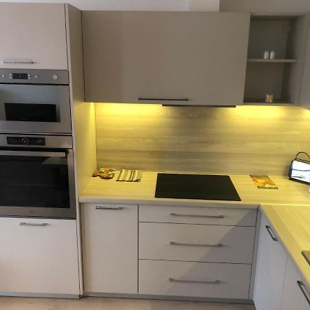 Diamond Apartman Debrecen Eksteriør billede