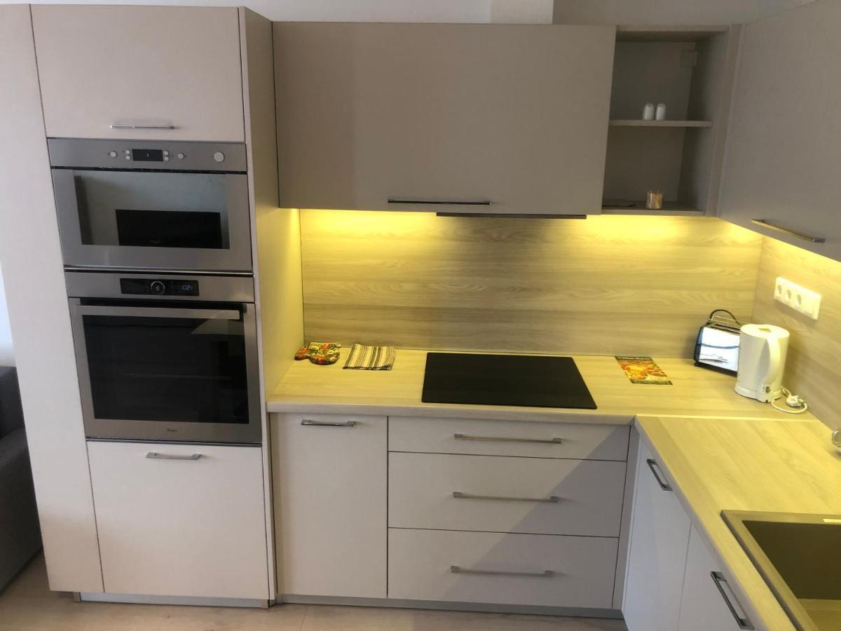 Diamond Apartman Debrecen Eksteriør billede
