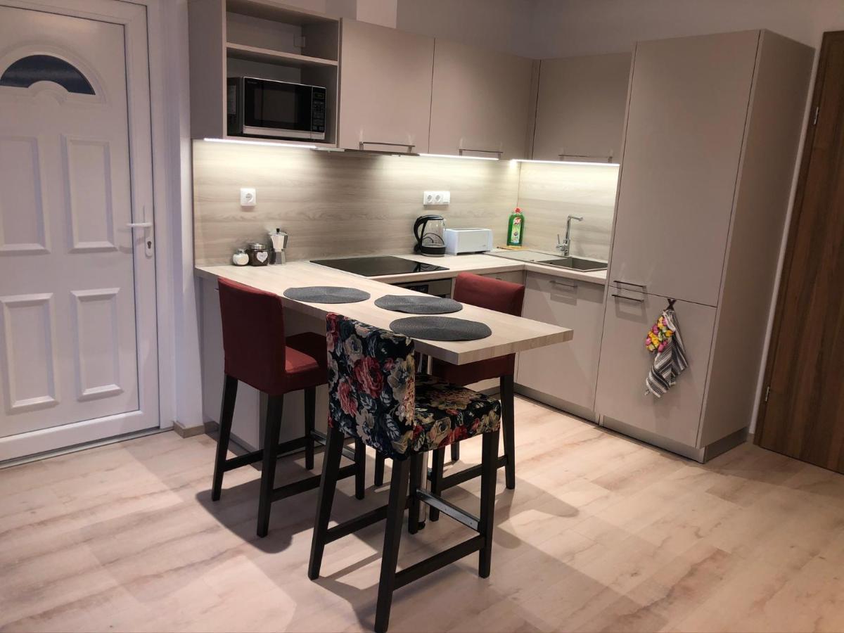 Diamond Apartman Debrecen Eksteriør billede