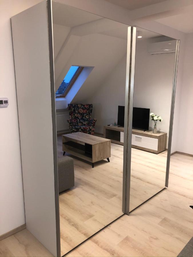 Diamond Apartman Debrecen Eksteriør billede