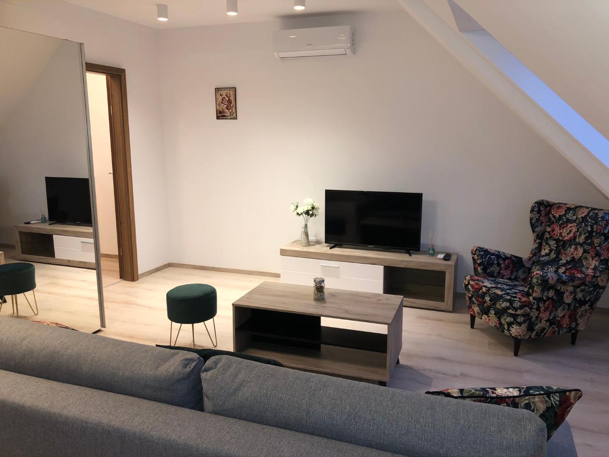 Diamond Apartman Debrecen Eksteriør billede