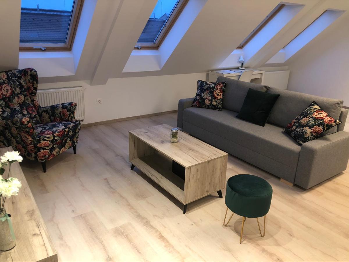 Diamond Apartman Debrecen Eksteriør billede