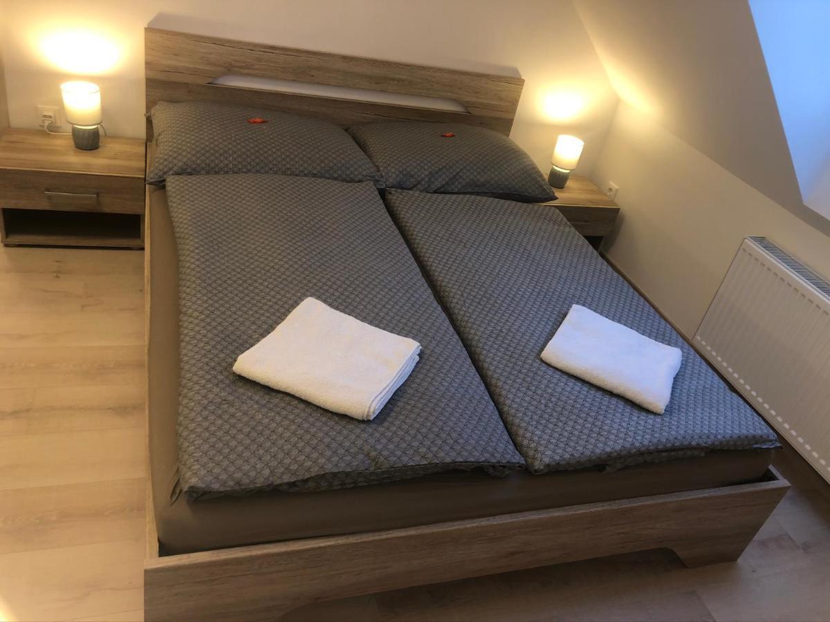 Diamond Apartman Debrecen Eksteriør billede