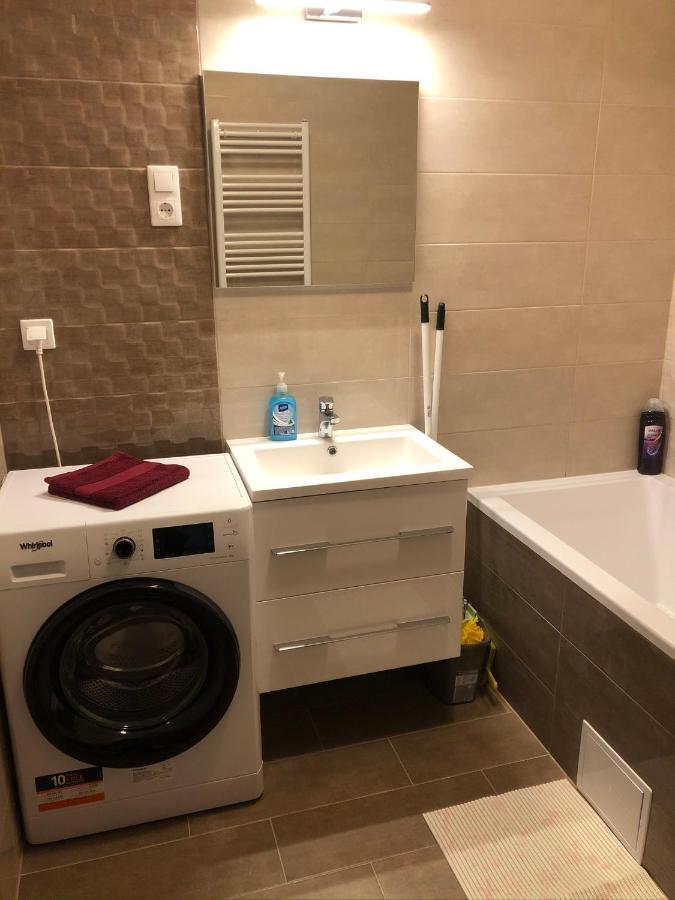 Diamond Apartman Debrecen Eksteriør billede
