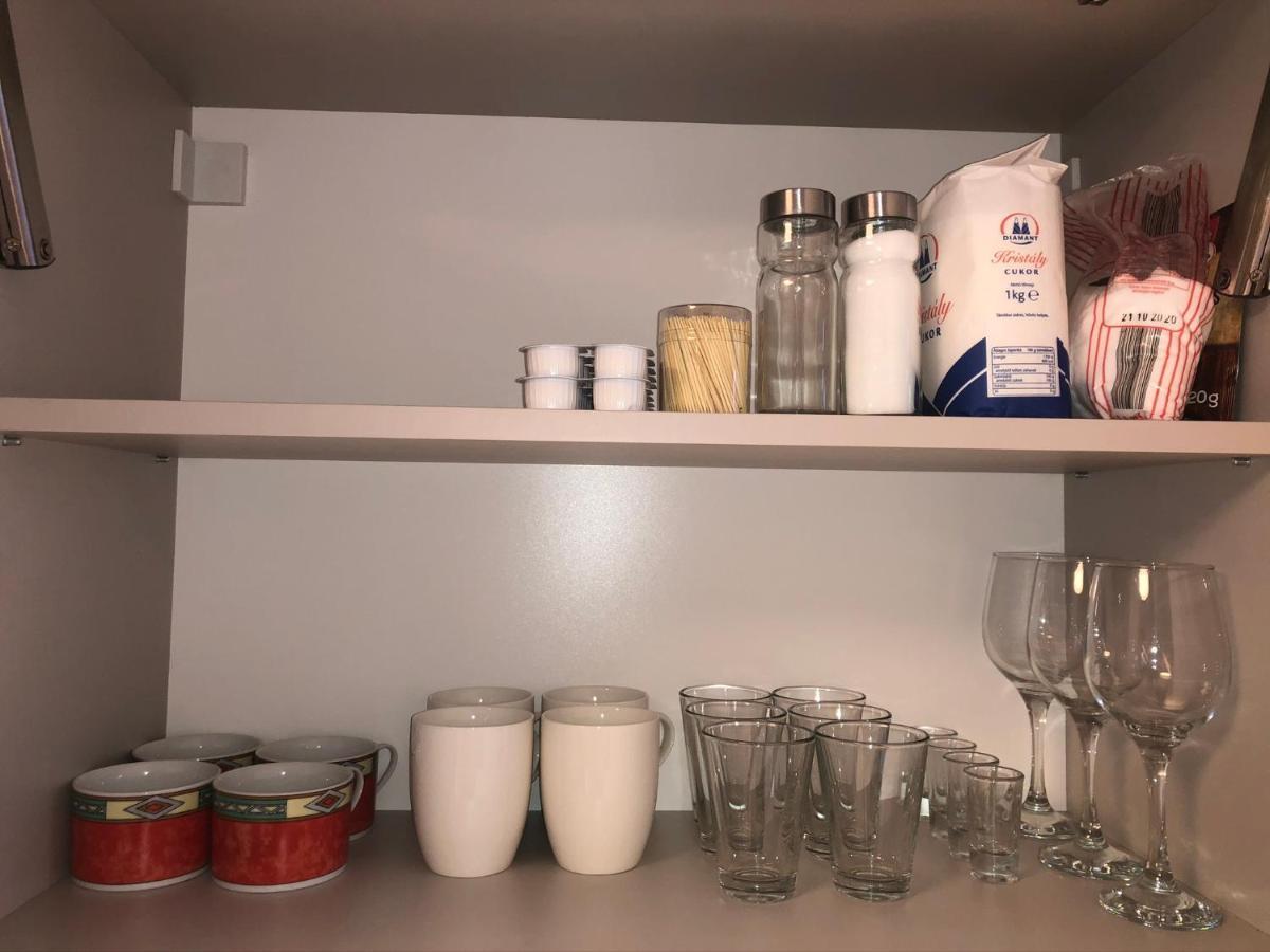 Diamond Apartman Debrecen Eksteriør billede